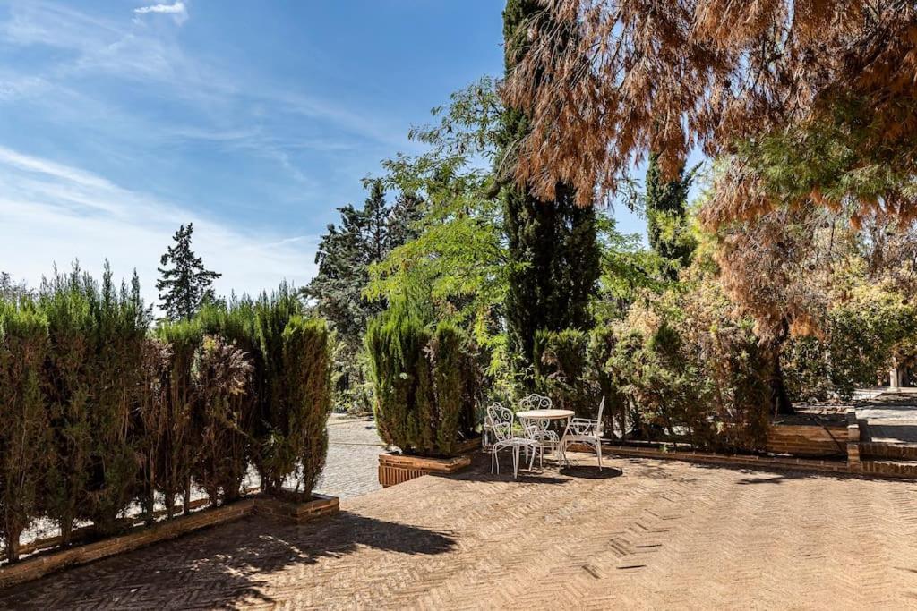 Casa Palacio Toledo Puy Du Fou Bagian luar foto